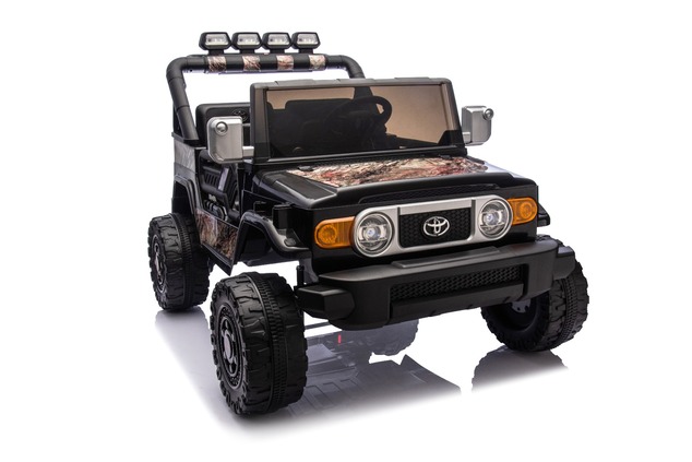 Elektrické autíčko Toyota FJ Cruiser XXL s pohonom 4x4, licencované (Dvojmiestne), Pieskov