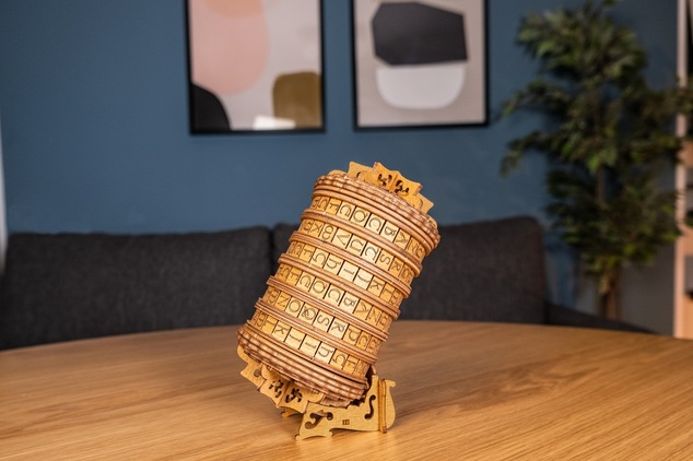 EscapeWelt Drevený hlavolam Cryptex