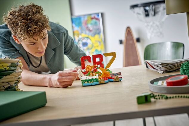 LEGO® Editions 43012 Cristiano Ronaldo – Momenti stellari del calcio