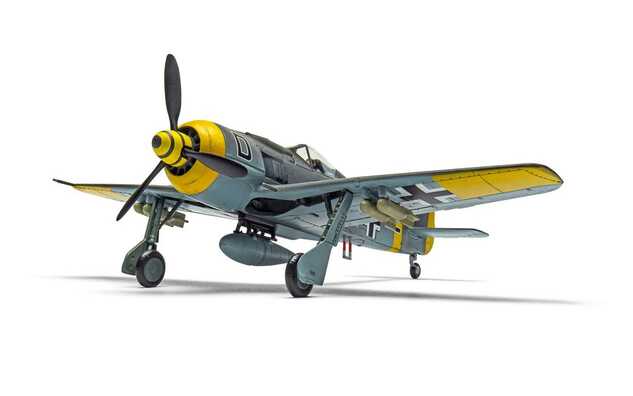 Classic Kit letadlo A02066A - Focke-Wulf Fw190A-8/F-8 (1:72)