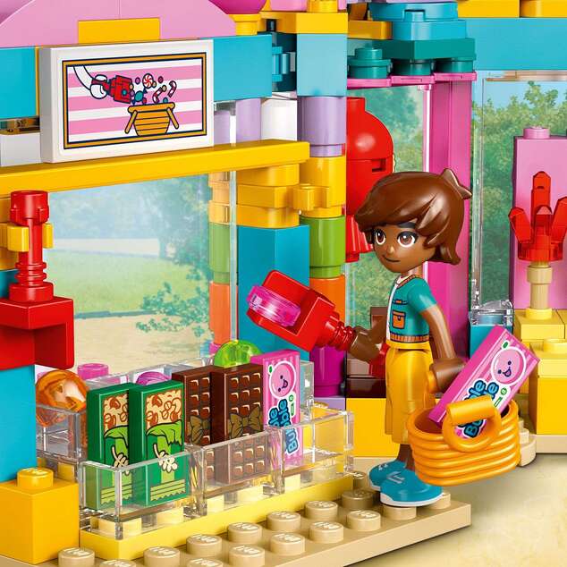 LEGO® Friends 42649 Cukráreň v mestečku Heartlake