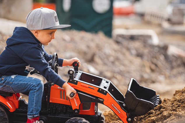 Falk šliapací traktor 2065N Kubota backhoe s predným bagrom a prívesom s otočným bagrom
