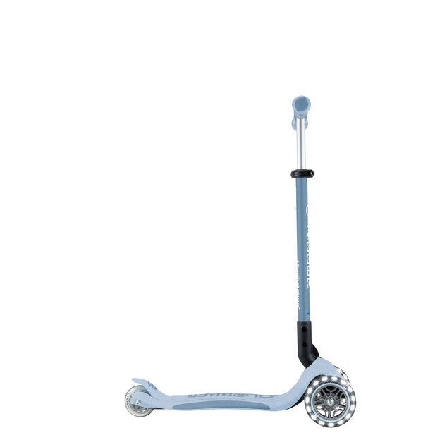 Globber kolobežka Go Up deluxe lights ecologic 360 ° blueberry