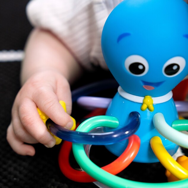 BABY EINSTEIN Opus's Shake &amp; Soothe™ Beißring/Rassel ab 0 Monaten