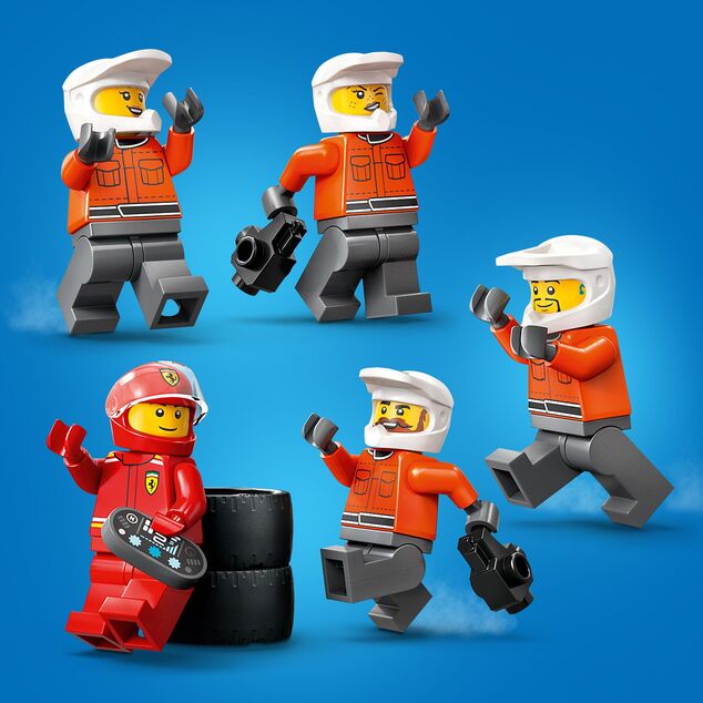 LEGO® City 60443 Oprire în F1® și Echipajul de la boxe cu mașina Ferrari