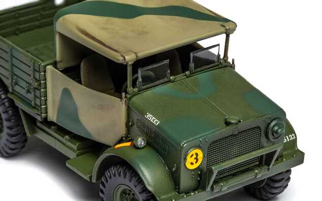 Classic Kit military A03313A - WWII RAF 15-cwt 4 x 2 G.S. Truck (1:48)