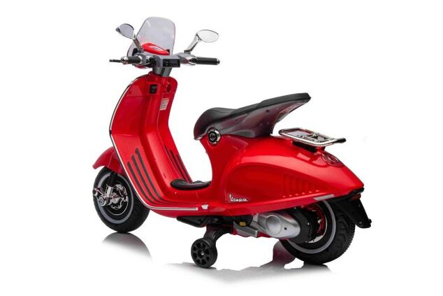 Elektrická motorka Vespa 946 aj so spätným chodom, červené, s pomocnými kolesami