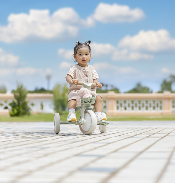 Globber detské odrážadlo trojkolesové - Learning Trike 2in1 PLUS Ecologic Pistachio