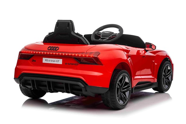Elektrické autíčko Audi RS E-tron GT 12V, červené, široké jednomiestne sedadlo, 2,4 GHz di