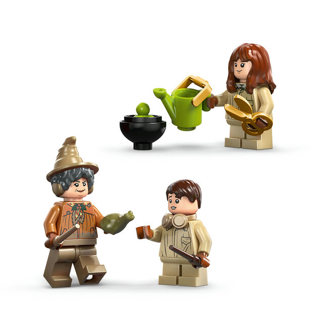 LEGO® Harry Potter 76445 Rokfortský hrad: Hodina herbológie