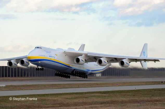 Plastikmodellbausatz Flugzeug 04958 - Antonov An-225 Mrija (1: 144)