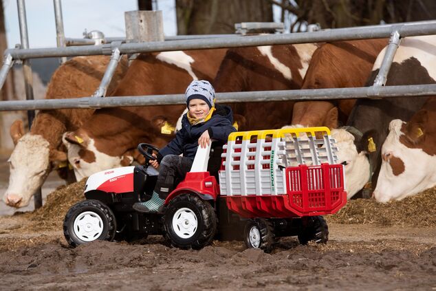 Rollytoys Vlečka na seno za traktor Pöttinger