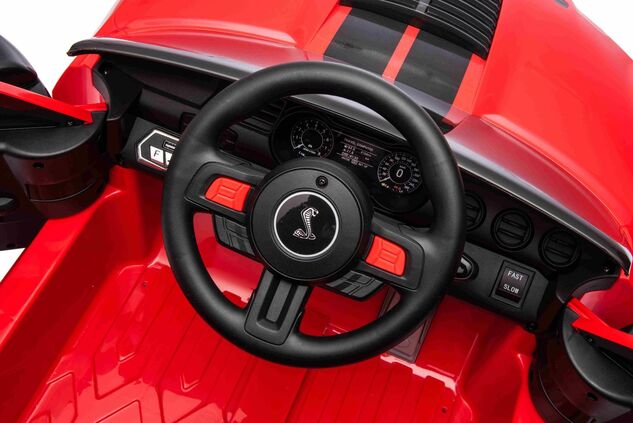 Elektrické autíčko Ford Shelby Mustang GT 500 Cobra, čierne, 2,4 GHz diaľkové ovládanie