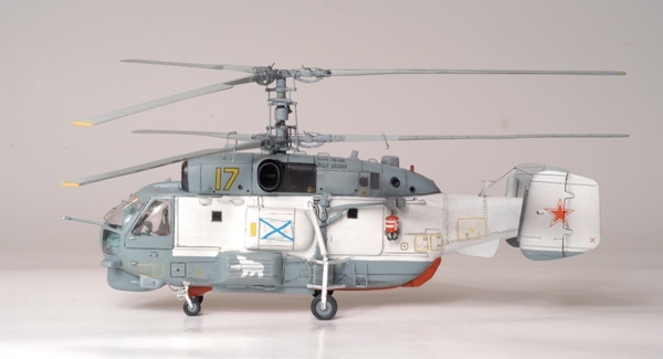 Modellbausatz Hubschrauber 7214 - Kamov KA-27 Submarine Hunter (1:72)