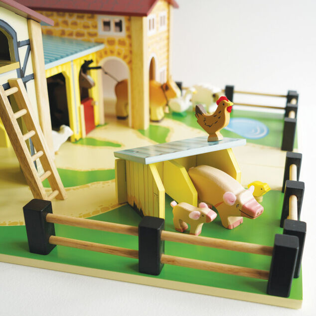 Le Toy Van Big Farm