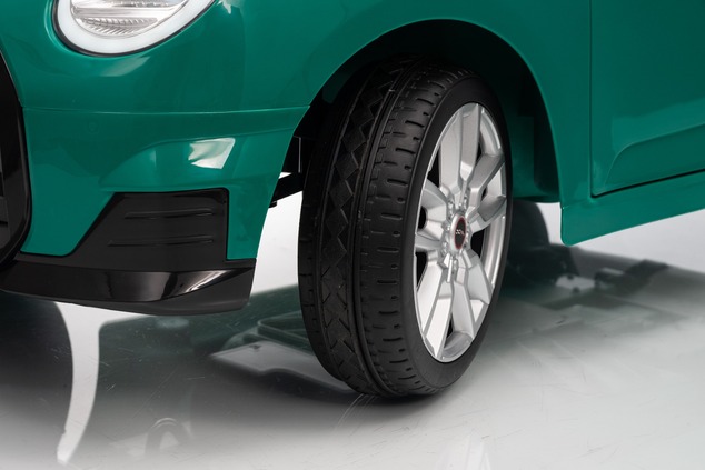 Elektrické autíčko BMW Mini Cooper 12V, zelené, USB Vstup s Bluetooth pripojením na MP3 Pr