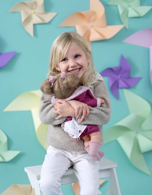Llorens 38364 JOELLE - realistická bábika so zvukmi a mäkkým látkovým telom - 38 cm