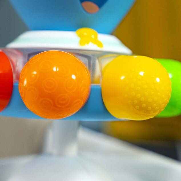 BABY EINSTEIN Opus Spin &amp; Sea™ 3 m+ érzékelő polip játék tapadókoronggal