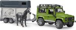 Bruder 02592 Land Rover Defender s prepravníkom na koňa a koníkom