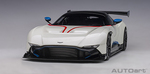 ASTON MARTIN VULCAN (STRATUS WEISS MIT BLAUEN STREIFEN)