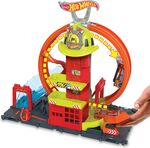 Super stație de pompieri Mattel Hot Wheels City cu buclă