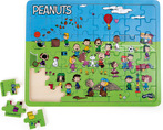 Small Foot Doskové puzzle Snoopy na ihrisku